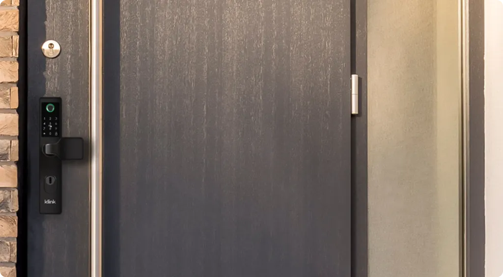 Smart Keypad 2 opent de deur met vingerafdruk | Yale Home Smart Keypad 2 opent de deur met vingerafdruk | Yale Home